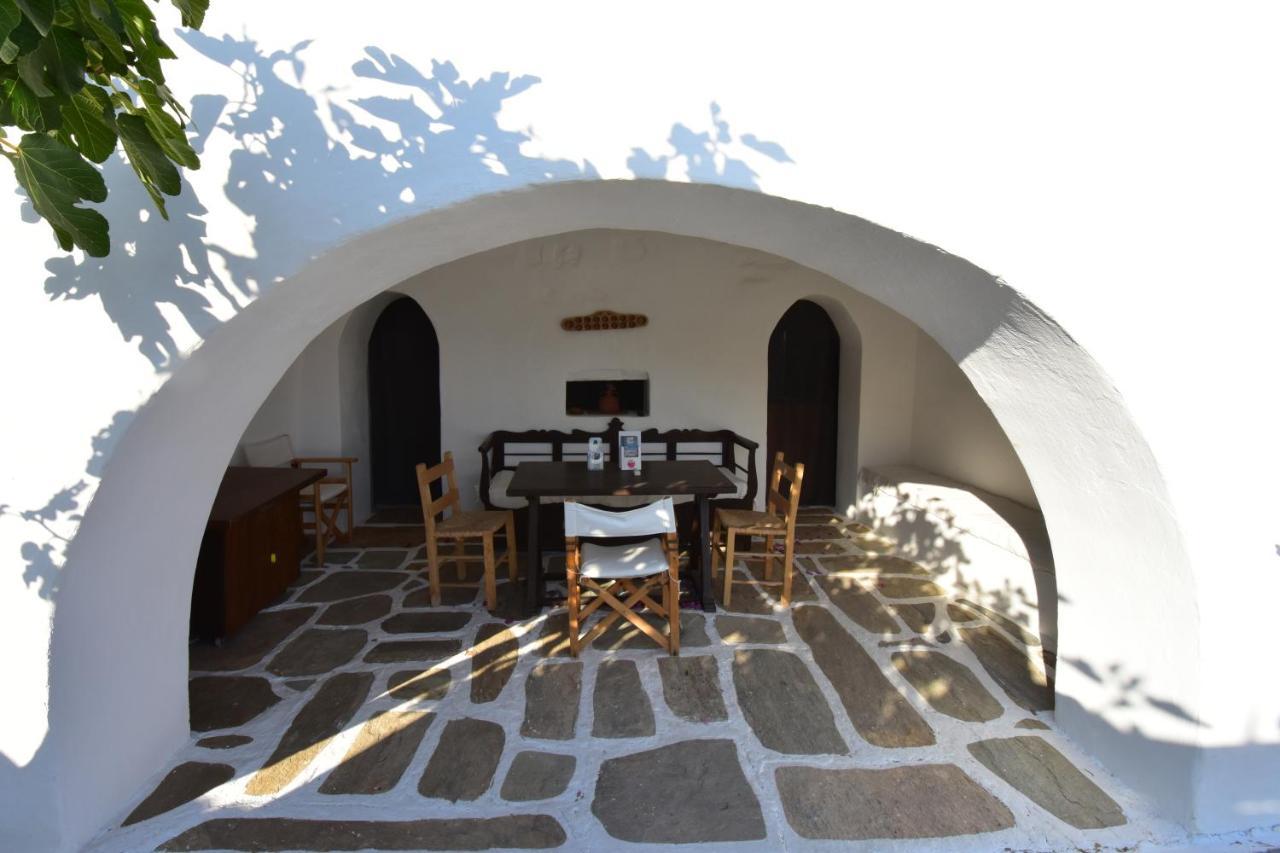 Petra Holiday Village Chora de Ios Exterior foto
